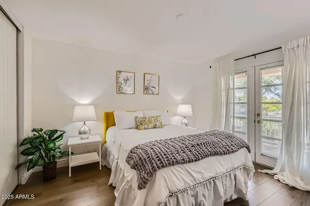 $3,995 | 1305 East Steamboat Bend Drive, Tempe, AZ 85283