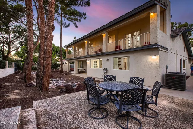 $3,995 | 1305 East Steamboat Bend Drive, Tempe, AZ 85283