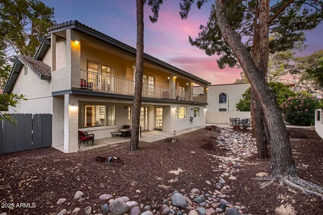 $3,995 | 1305 East Steamboat Bend Drive, Tempe, AZ 85283