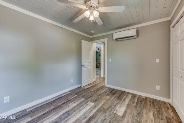 $249,900 | 14457 Peaceful Lane, Bristol, VA 24202