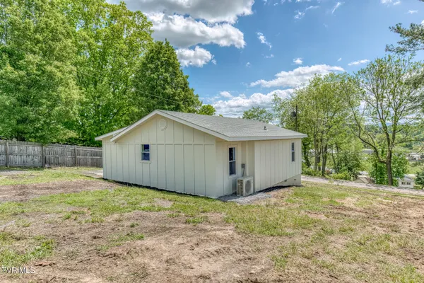 $249,900 | 14457 Peaceful Lane, Bristol, VA 24202