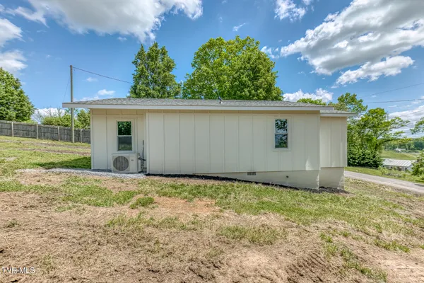 $249,900 | 14457 Peaceful Lane, Bristol, VA 24202