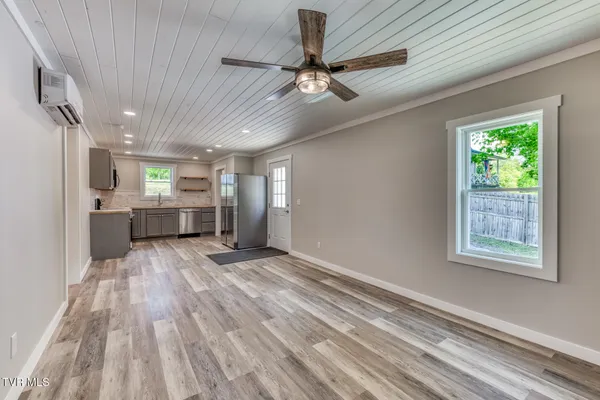 $249,900 | 14457 Peaceful Lane, Bristol, VA 24202
