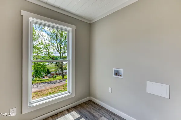 $249,900 | 14457 Peaceful Lane, Bristol, VA 24202