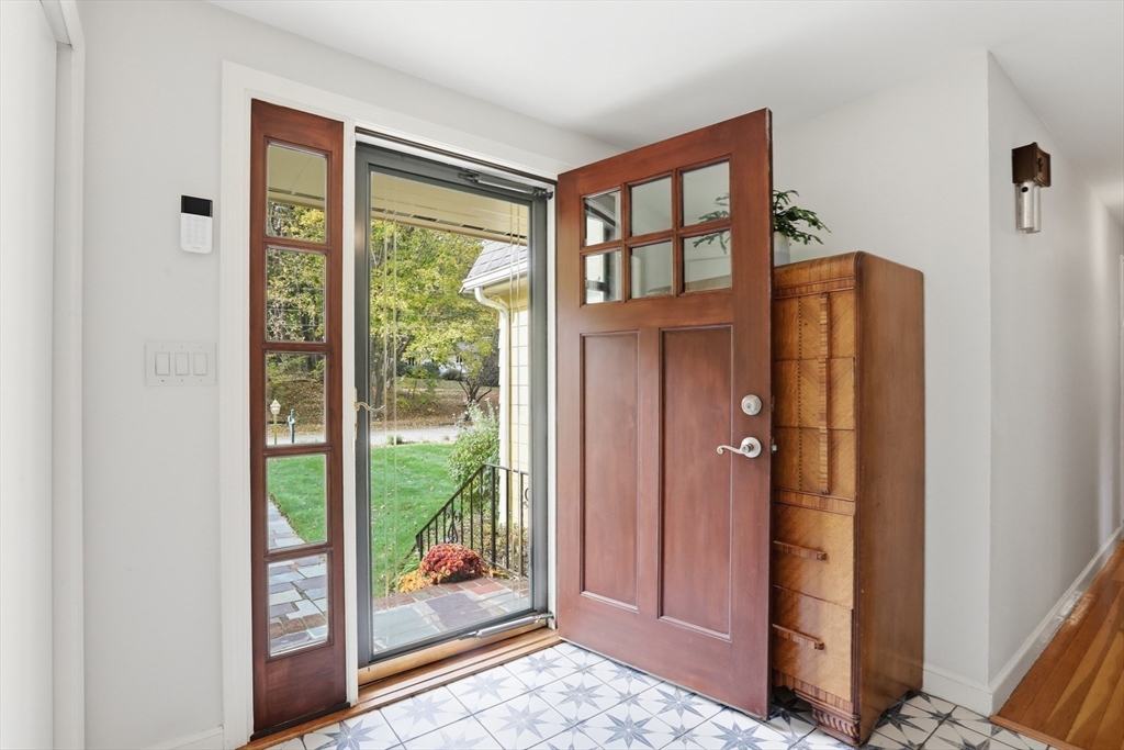 5 Carnegie Place Lexington, MA 02420 - Photo 7 of 39 a view of front door