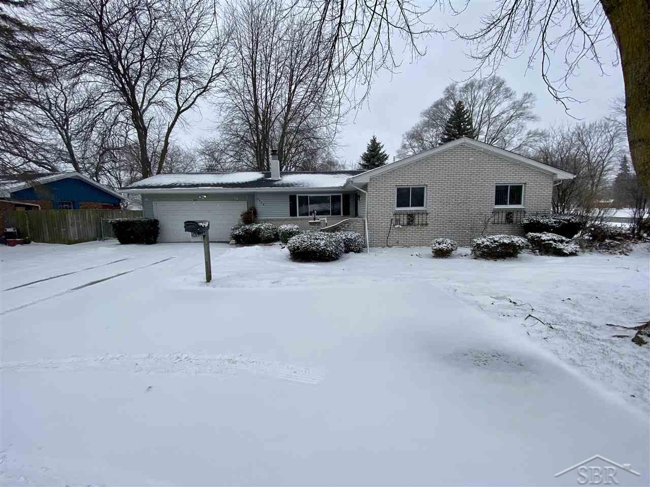 2479 Hemmeter Road Saginaw, MI 48603 - Photo 1 of 18