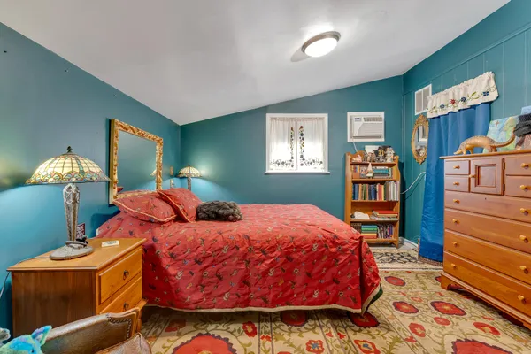 $699,500 | 997 West 12th Street, Chickamauga, GA 30707