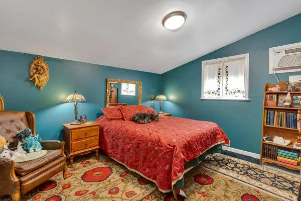 $699,500 | 997 West 12th Street, Chickamauga, GA 30707