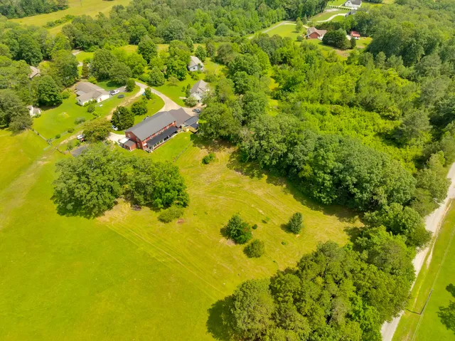 $795,000 | 997 West 12th Street, Chickamauga, GA 30707