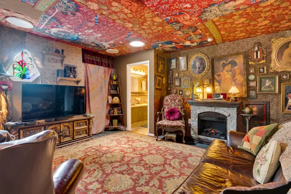 $699,500 | 997 West 12th Street, Chickamauga, GA 30707