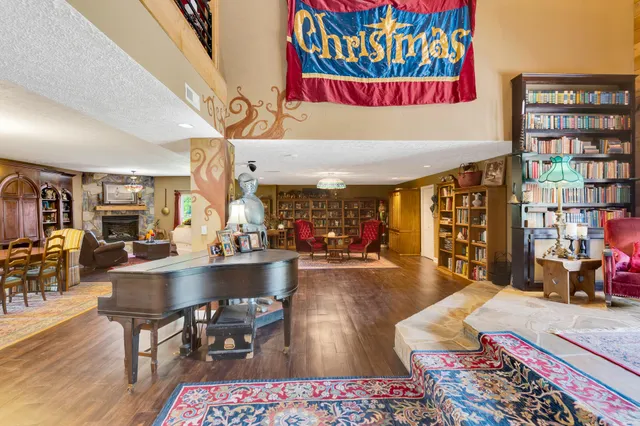 $795,000 | 997 West 12th Street, Chickamauga, GA 30707