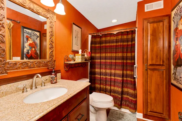 $699,500 | 997 West 12th Street, Chickamauga, GA 30707