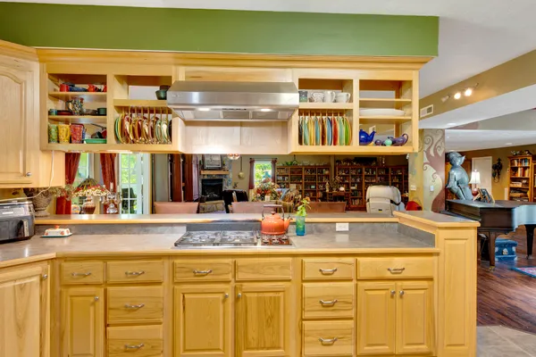 $699,500 | 997 West 12th Street, Chickamauga, GA 30707