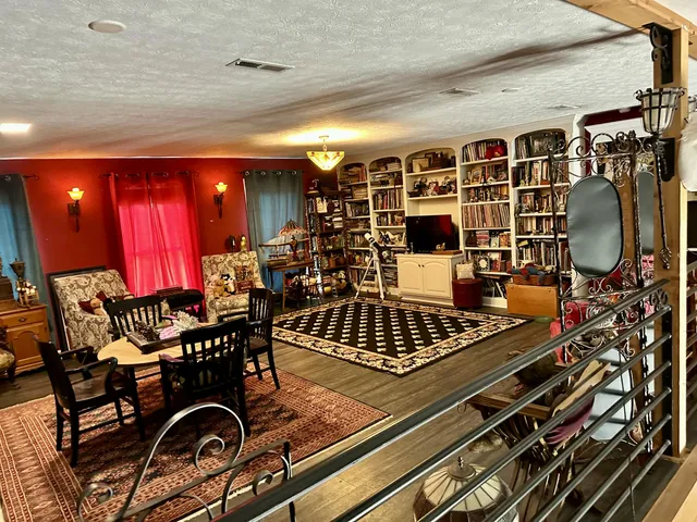 $795,000 | 997 West 12th Street, Chickamauga, GA 30707