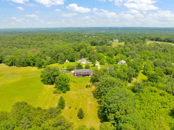 $699,500 | 997 West 12th Street, Chickamauga, GA 30707