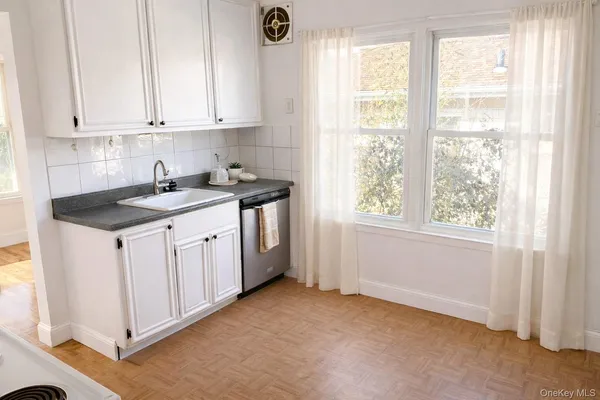 $2,199,999 | 23-10 Waters Edge Drive | Bay Terrace