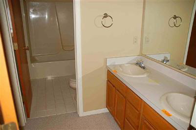 15506 Seymour Road Linden, MI 48451 - Photo 7 of 9 20215910-6.JPG