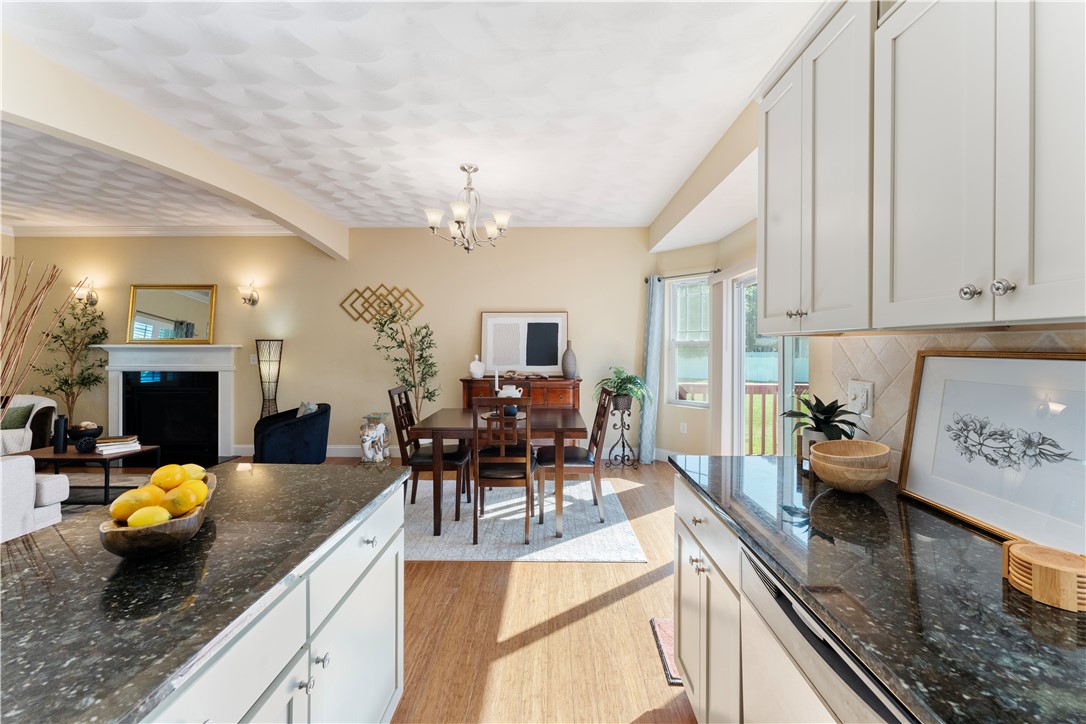 132 Julian Road Warwick, RI 02889 - Photo 16 of 32
