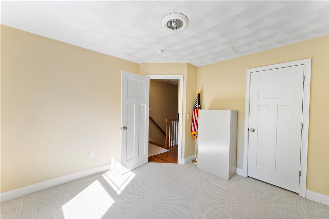 132 Julian Road Warwick, RI 02889 - Photo 30 of 32
