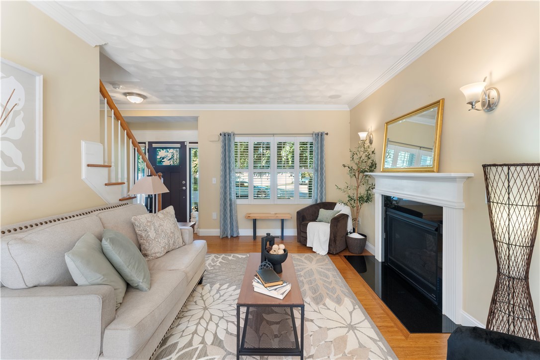 132 Julian Road Warwick, RI 02889 - Photo 8 of 32