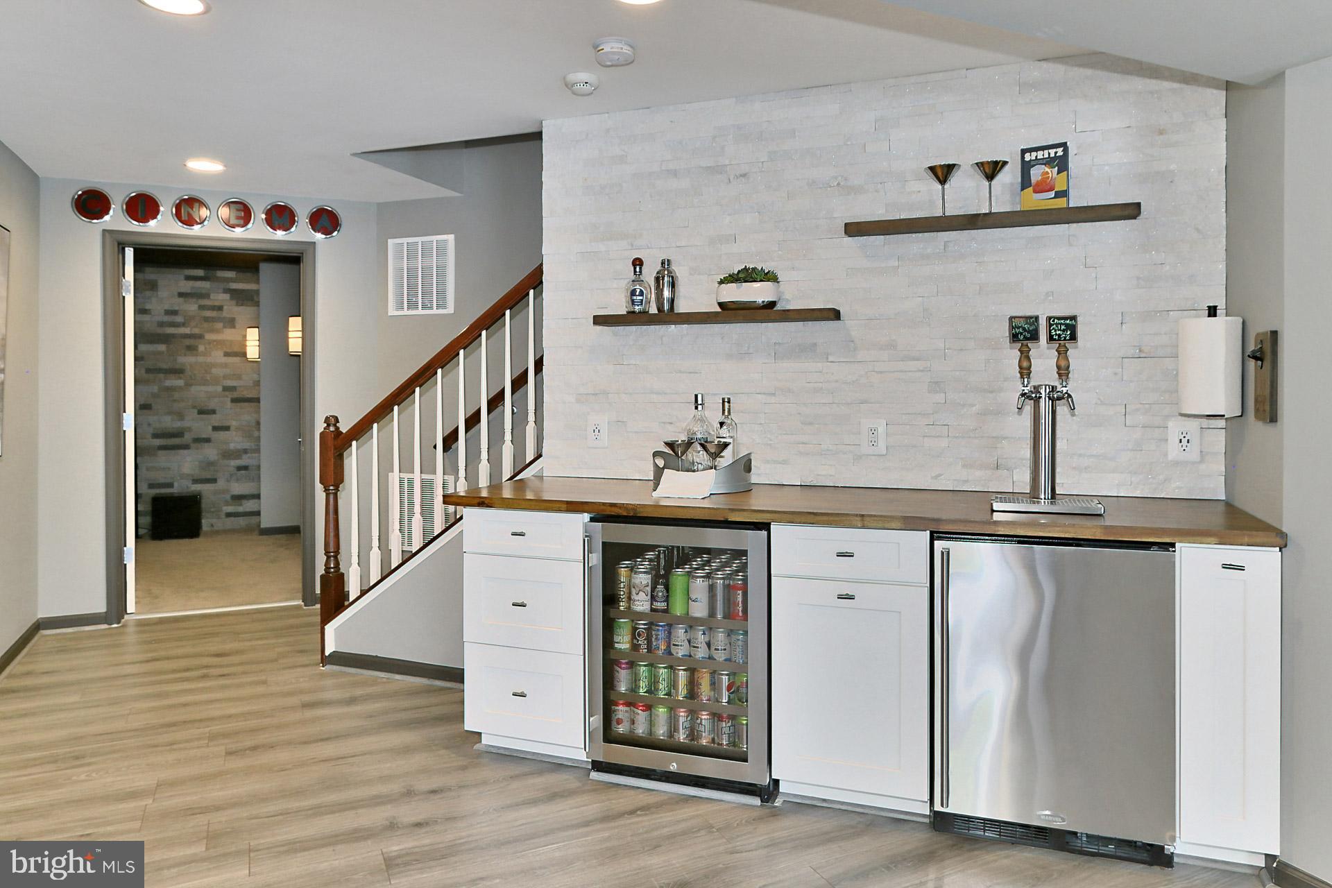 42395 Rising Moon Place Brambleton, VA 20148 - Photo 31 of 82 Custom Walk Up Bar - SS Kegorator +SS Bev Fridge