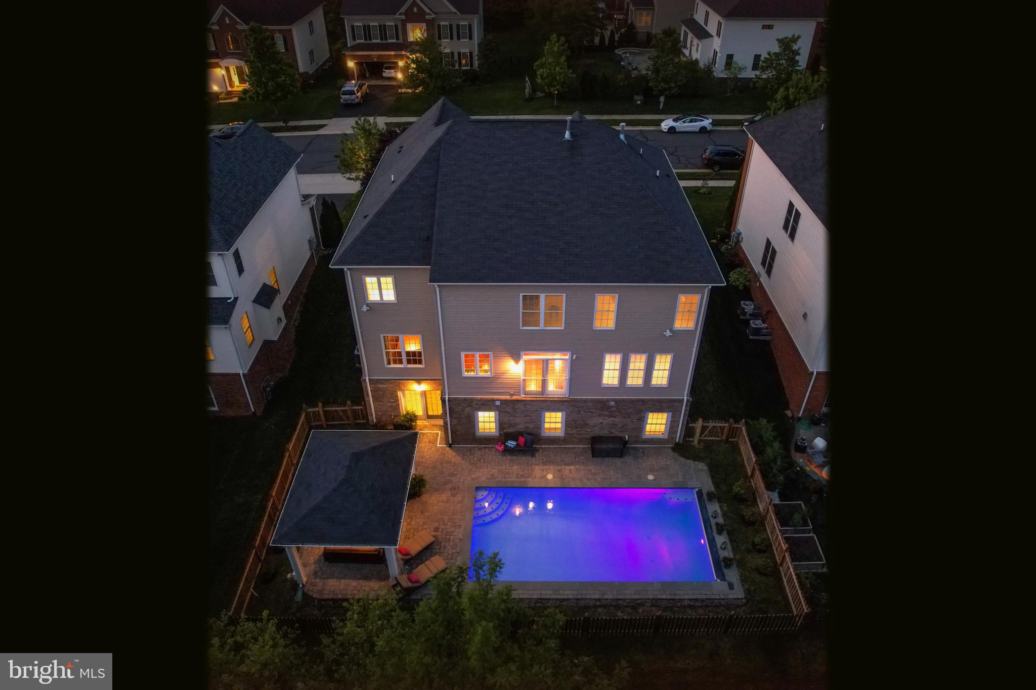 42395 Rising Moon Place Brambleton, VA 20148 - Photo 53 of 82 HELLO POOL PARTY:)