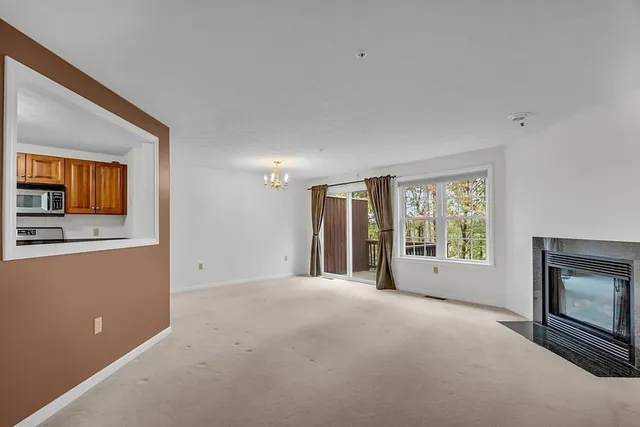 $2,500 | 30 Caspian Way, Unit 30, Fitchburg, MA 01420