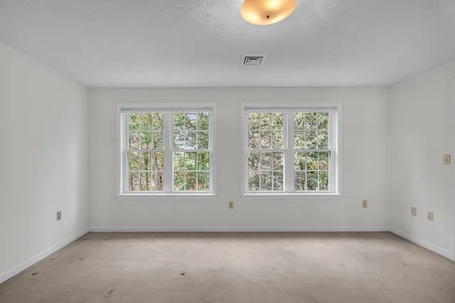 $2,500 | 30 Caspian Way, Unit 30, Fitchburg, MA 01420