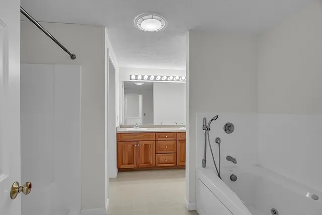 $2,500 | 30 Caspian Way, Unit 30, Fitchburg, MA 01420