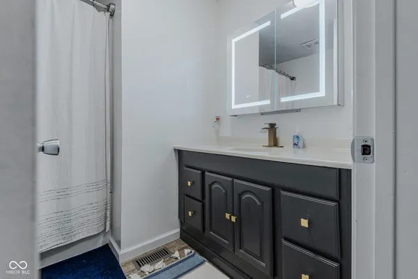 $245,000 | 5206 East Homestead Drive, Columbus, IN 47201