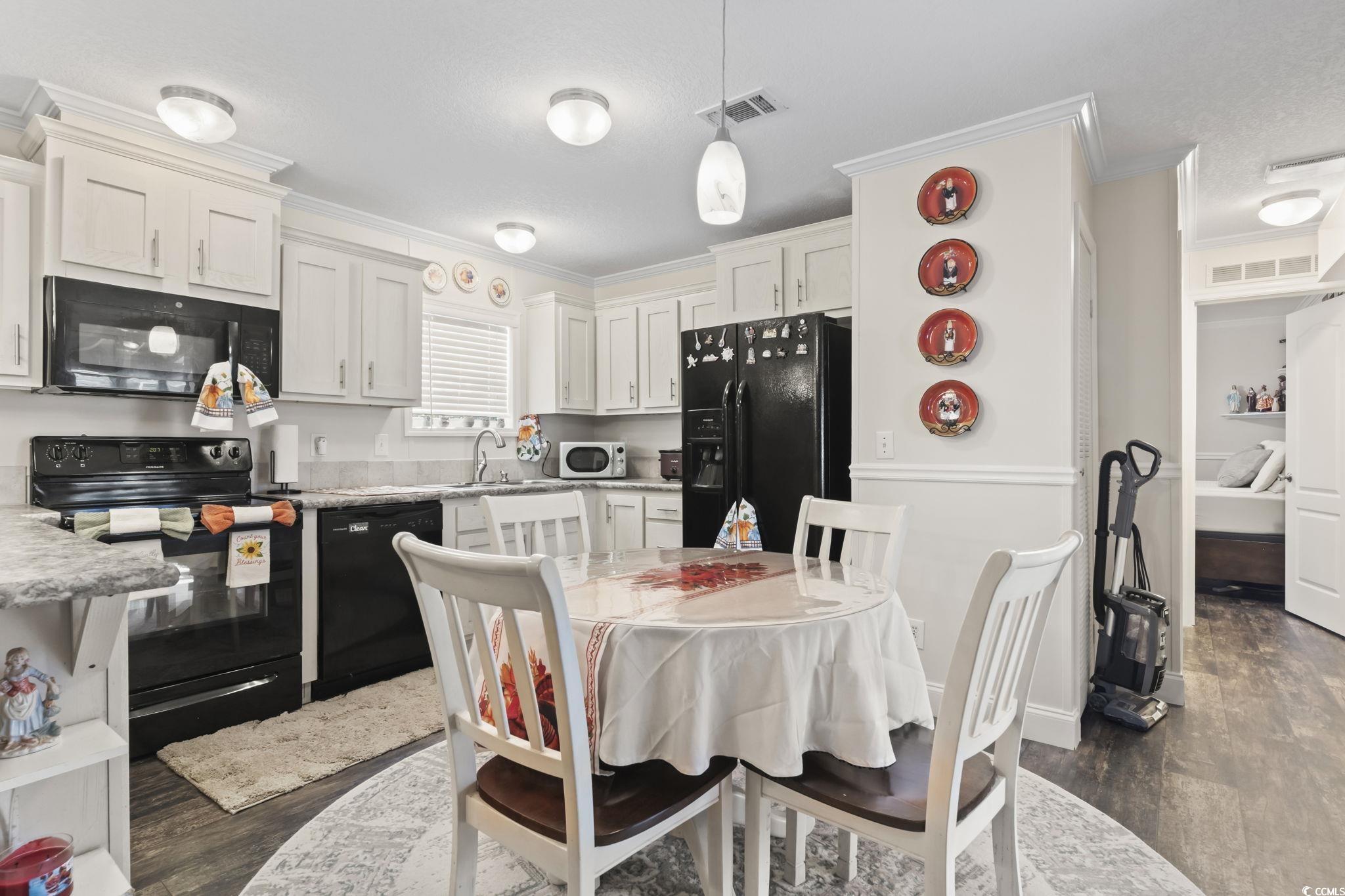 85 Offshore Drive Murrells Inlet, SC 29576 - Photo 17 of 38 Gallery Image 17