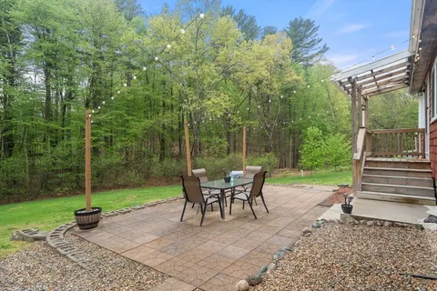 $749,000 | 30 Stonebridge Road, Wayland, MA 01778