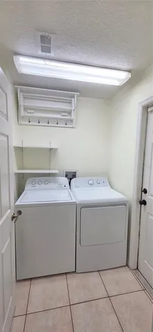 $2,200 | 4828 Jeanette Court, St. Cloud, FL 34771