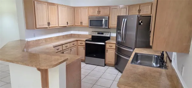 $2,200 | 4828 Jeanette Court, St. Cloud, FL 34771