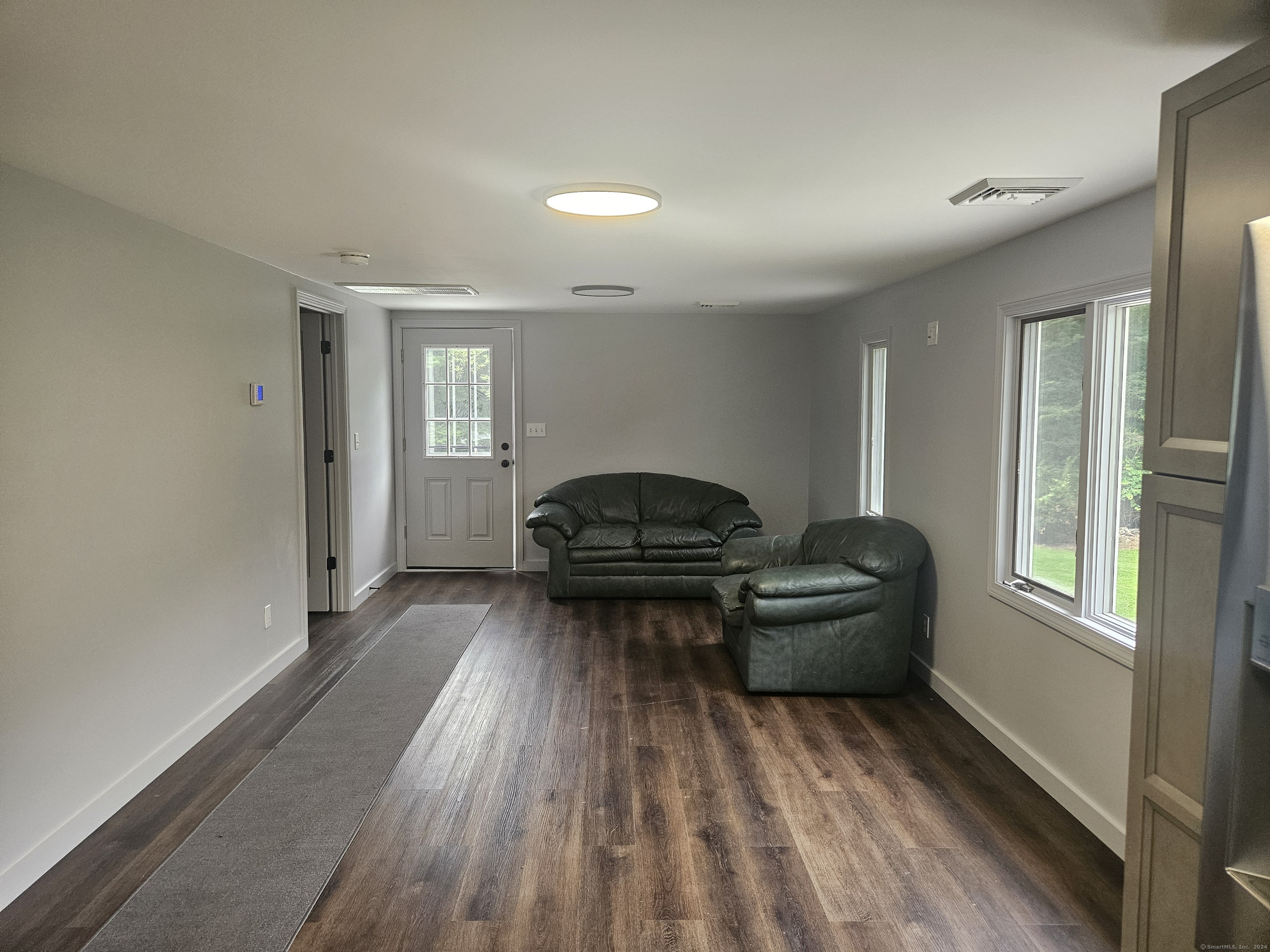 382 Flanders Road Stonington, CT 06378 - Photo 5 of 14