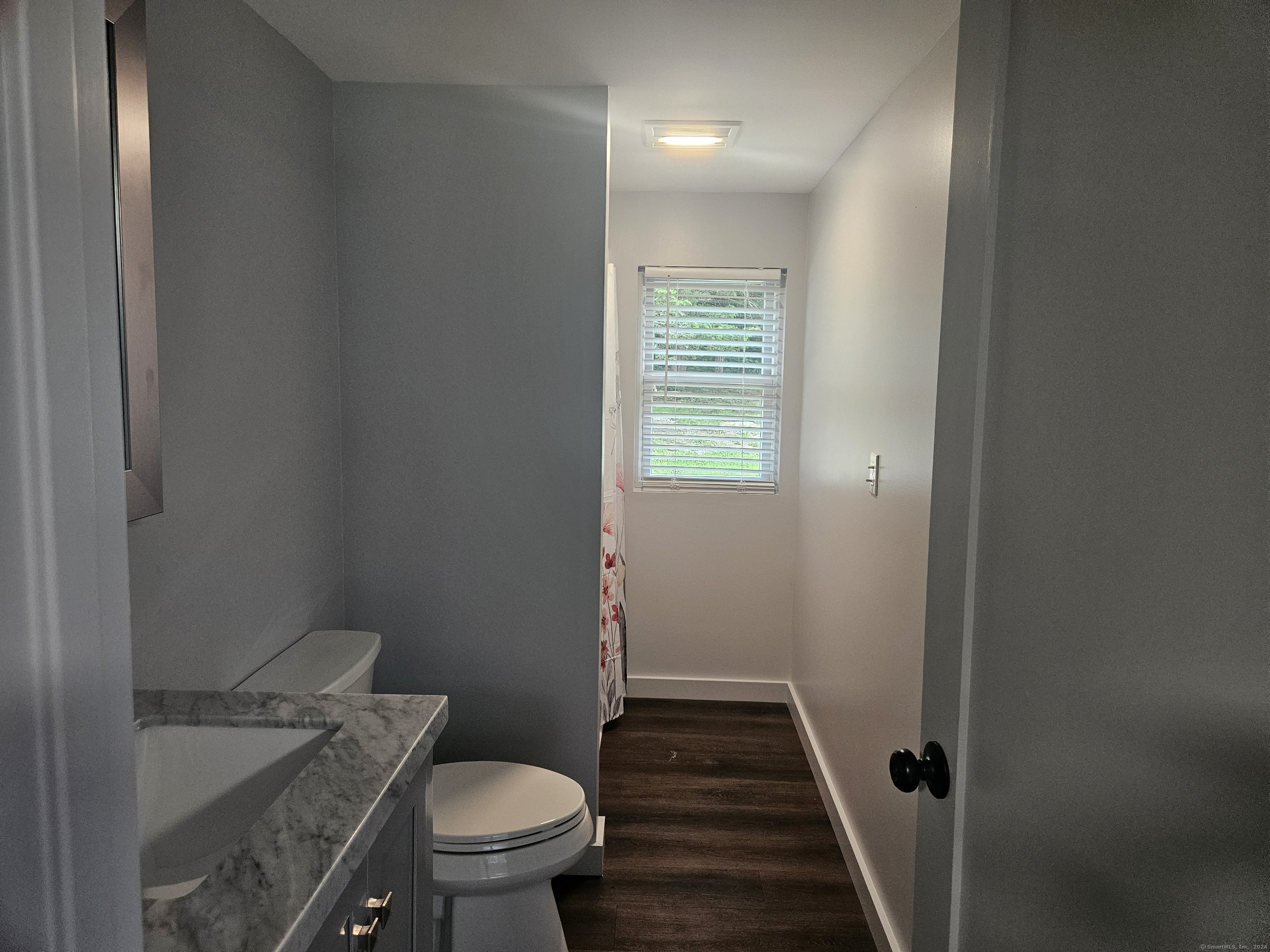 382 Flanders Road Stonington, CT 06378 - Photo 7 of 14