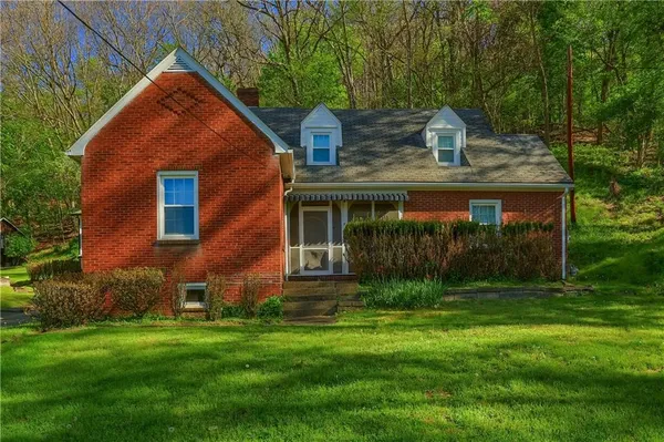 $248,000 | 687 Valley Road, Ambridge, PA 15003