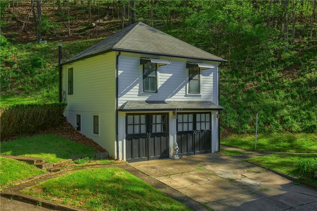 687 Valley Road Ambridge, PA 15003 - Photo 33 of 44