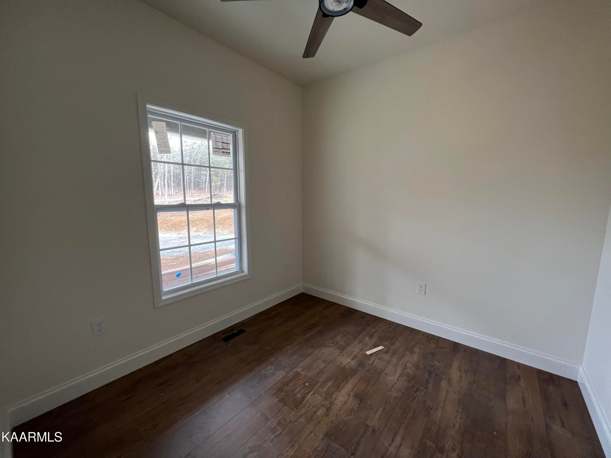 364 Alf Threet Road Jamestown, TN 38556 - Photo 14 of 42 Gallery Image 14