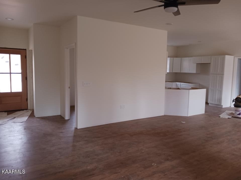 364 Alf Threet Road Jamestown, TN 38556 - Photo 3 of 42 Gallery Image 3