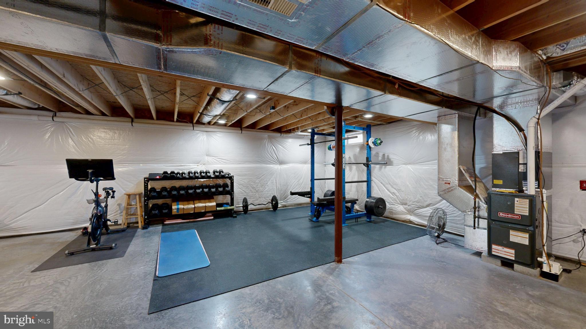 202 East Buck Point Road Clayton, DE 19938 - Photo 34 of 53 a view of car garage