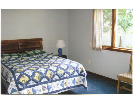 160 Endecott Street Springfield, MA 01118 - Photo 6 of 8 Gallery Image 6