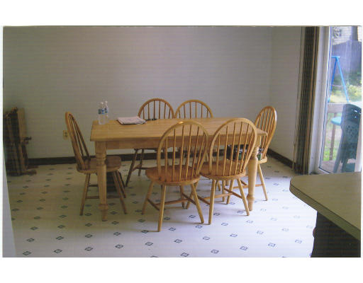160 Endecott Street Springfield, MA 01118 - Photo 8 of 8 Gallery Image 8