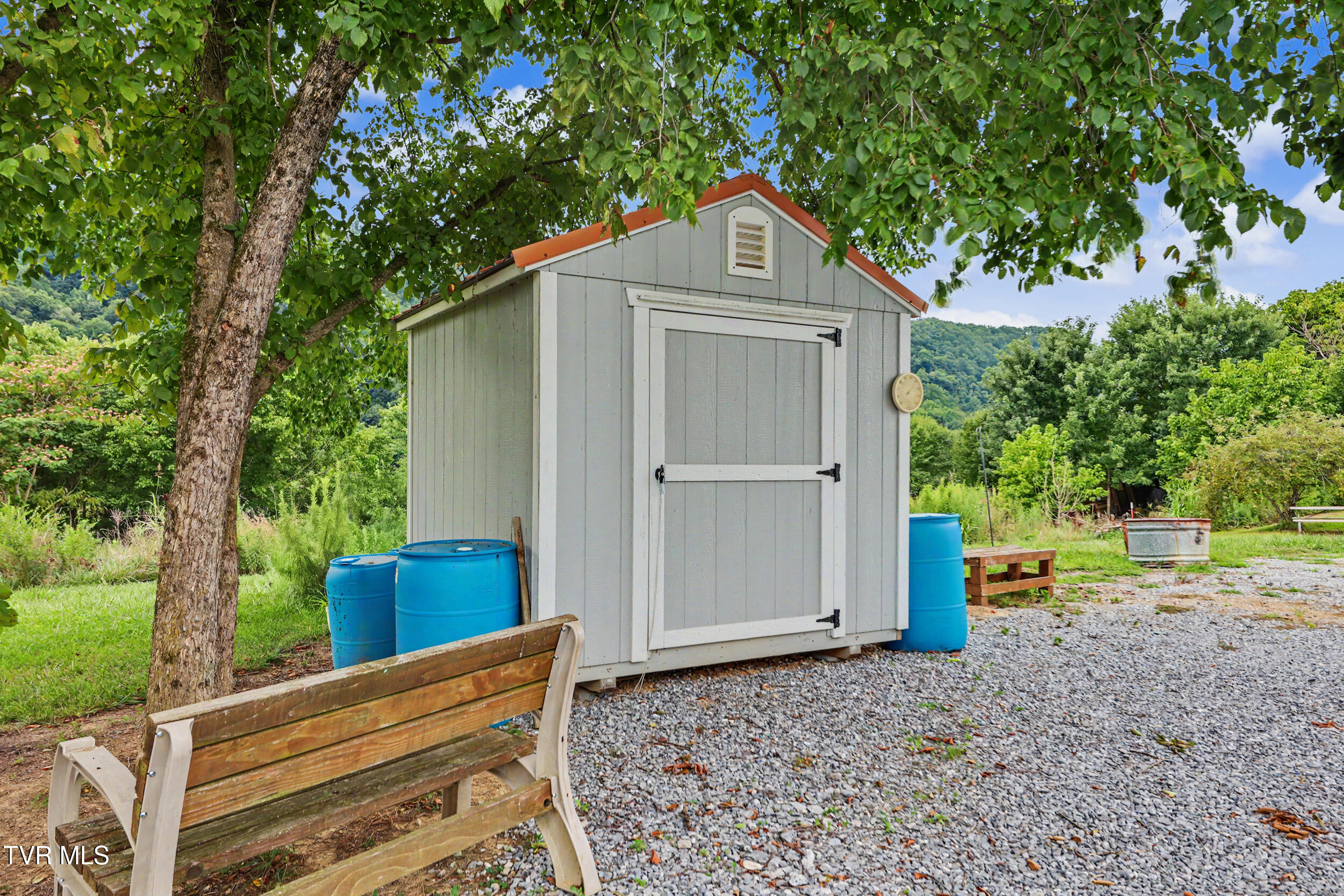 6730 Gap Creek Road Bulls Gap, TN 37711 - Photo 21 of 21 Storage shed