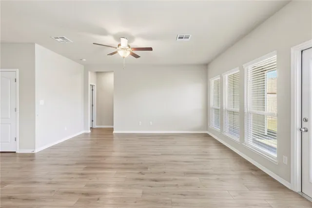 $319,900 | 2016 Brisbane Way, Bryan, TX 77807