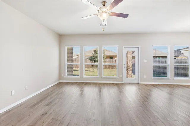 $319,900 | 2016 Brisbane Way, Bryan, TX 77807