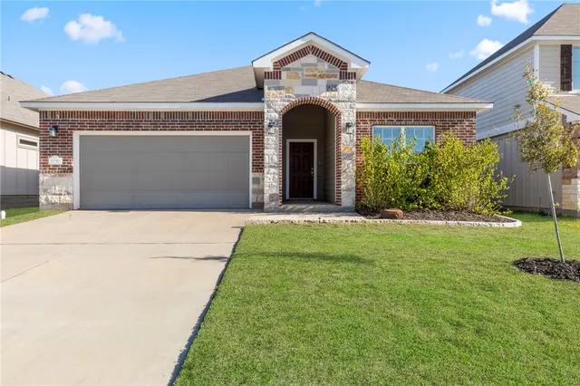 $319,900 | 2016 Brisbane Way, Bryan, TX 77807