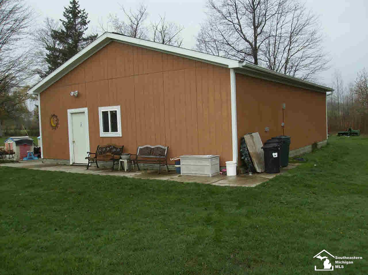 12994 Calhoun Road Milan, MI 48160 - Photo 19 of 25