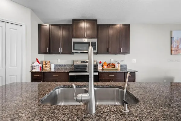 $359,000 | 889 Calico Scallop Street, Ruskin, FL 33570