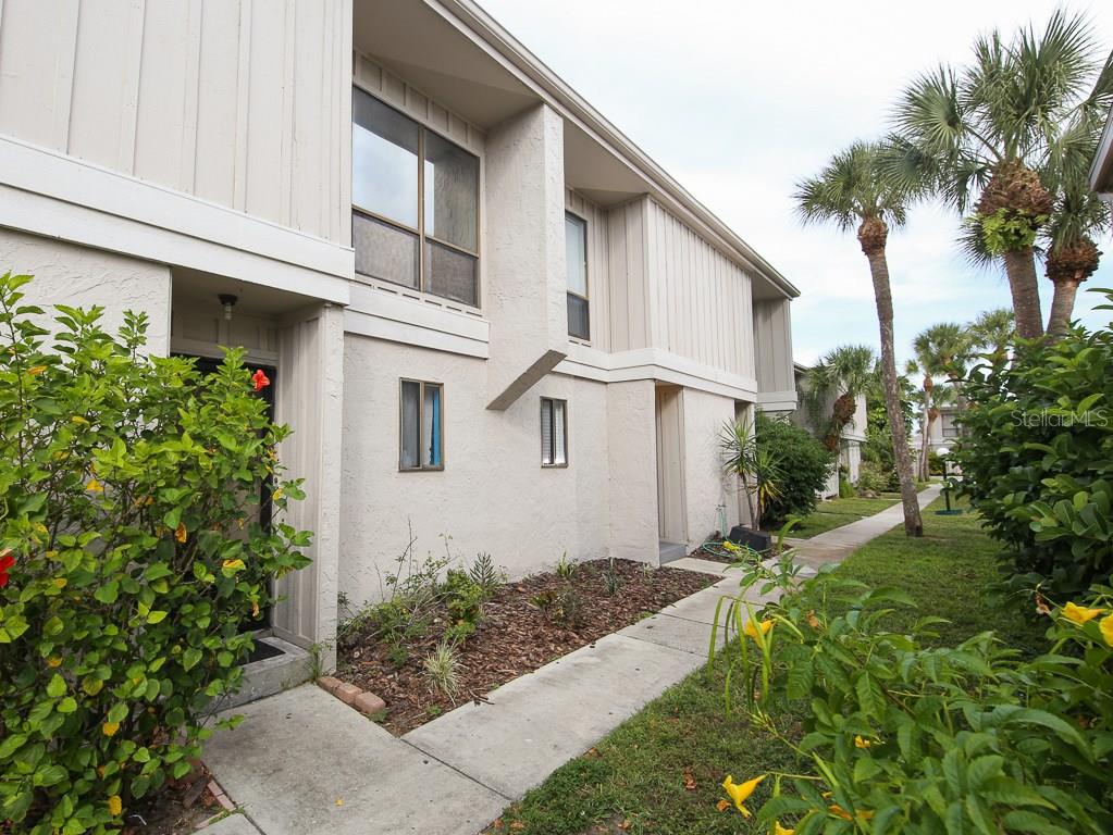 4001 South Beneva Road, Unit 206 Sarasota, FL 34233 - Photo 1 of 1 Gallery Image 1